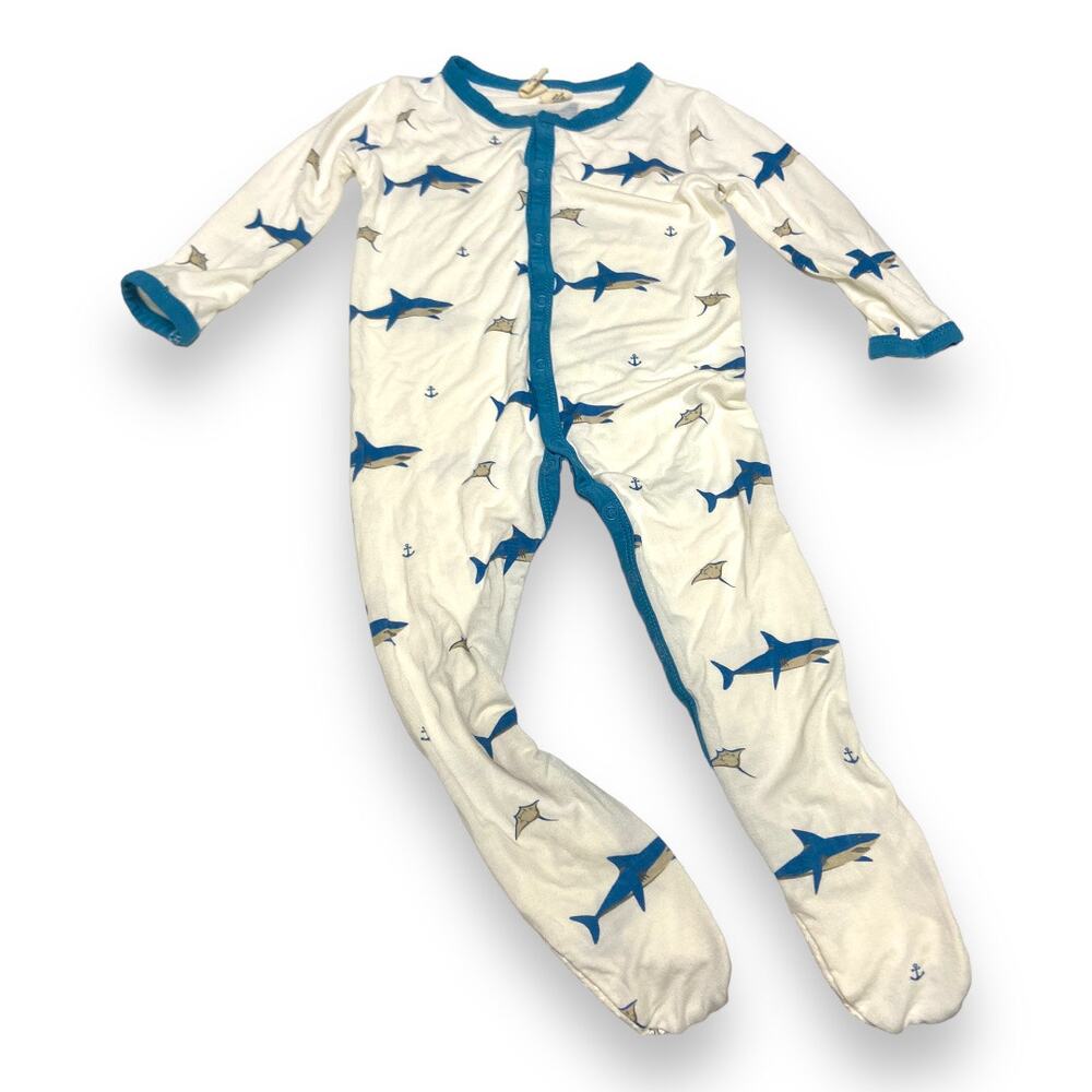 Kyte Baby Deep Sea Shark Print Bamboo Snap Footie Pajamas Blue Cream Gray 6-12 M